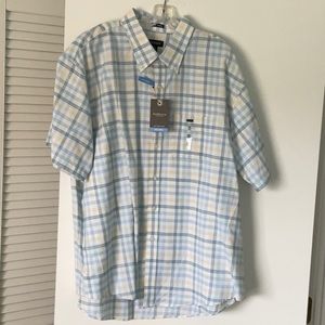 NWT Van Heusen Men's "No Iron" SS with pocket